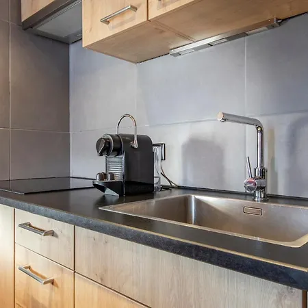 - Cosy Duplex Avec Vue Silveralp 338 아파트